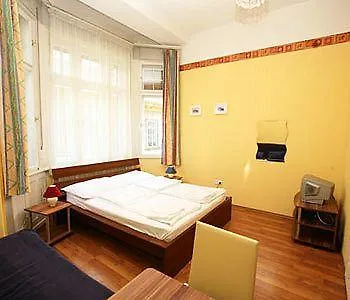 Club Apartments & Rooms Budapest 0*,  Ungarn