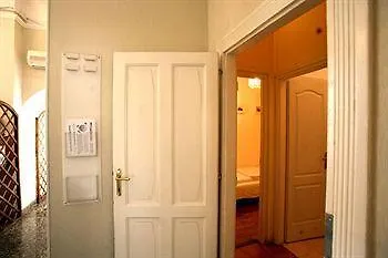 Club Apartments & Rooms Budapeszt Węgry