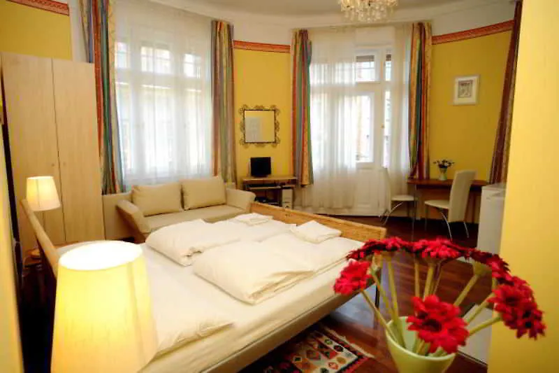 Club Apartments & Rooms Budapest Ungarn