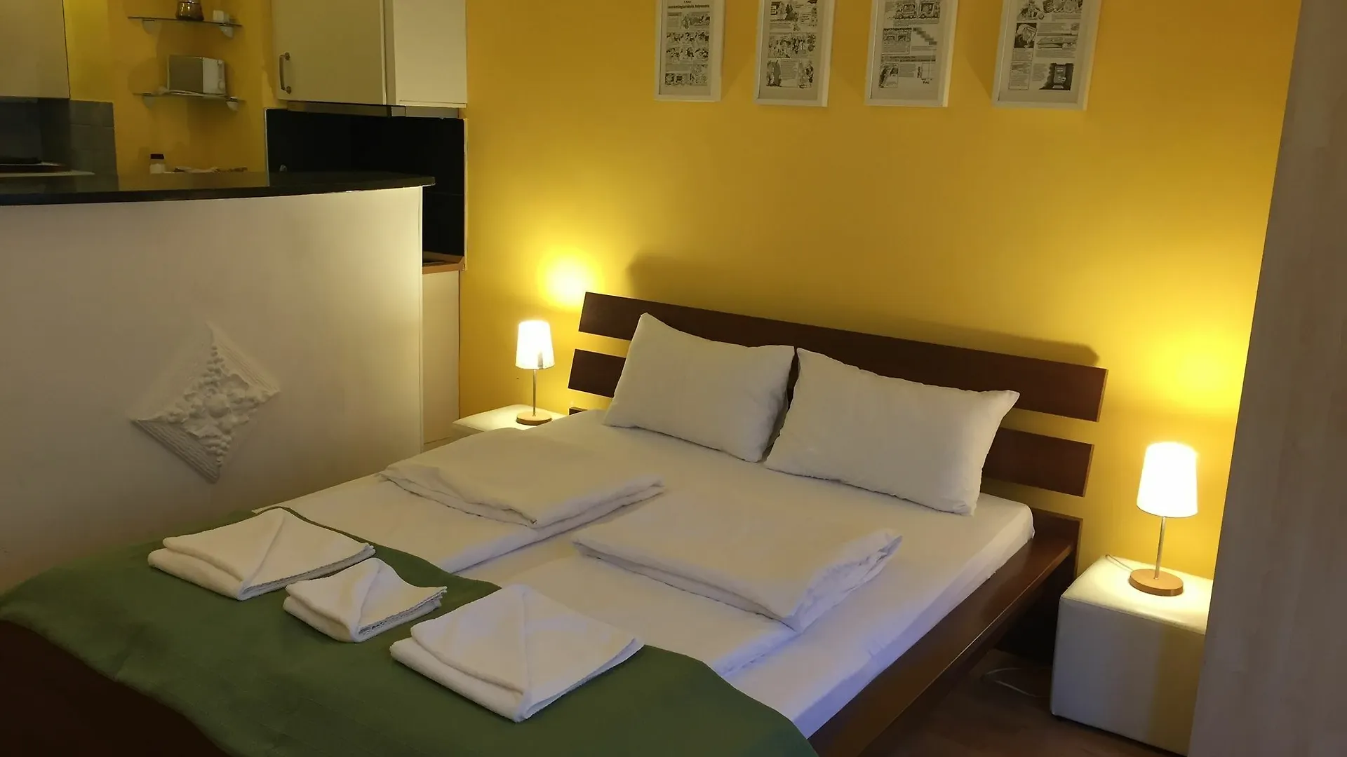 Club Apartments & Rooms ブダペスト 0*,